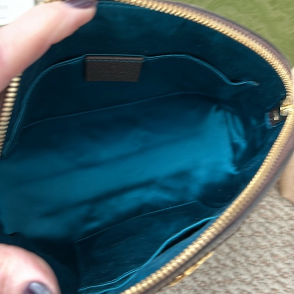 Authentic Gucci Crossbody Dome Ophidia Small Shoulder Bag - Picture 3 of 8